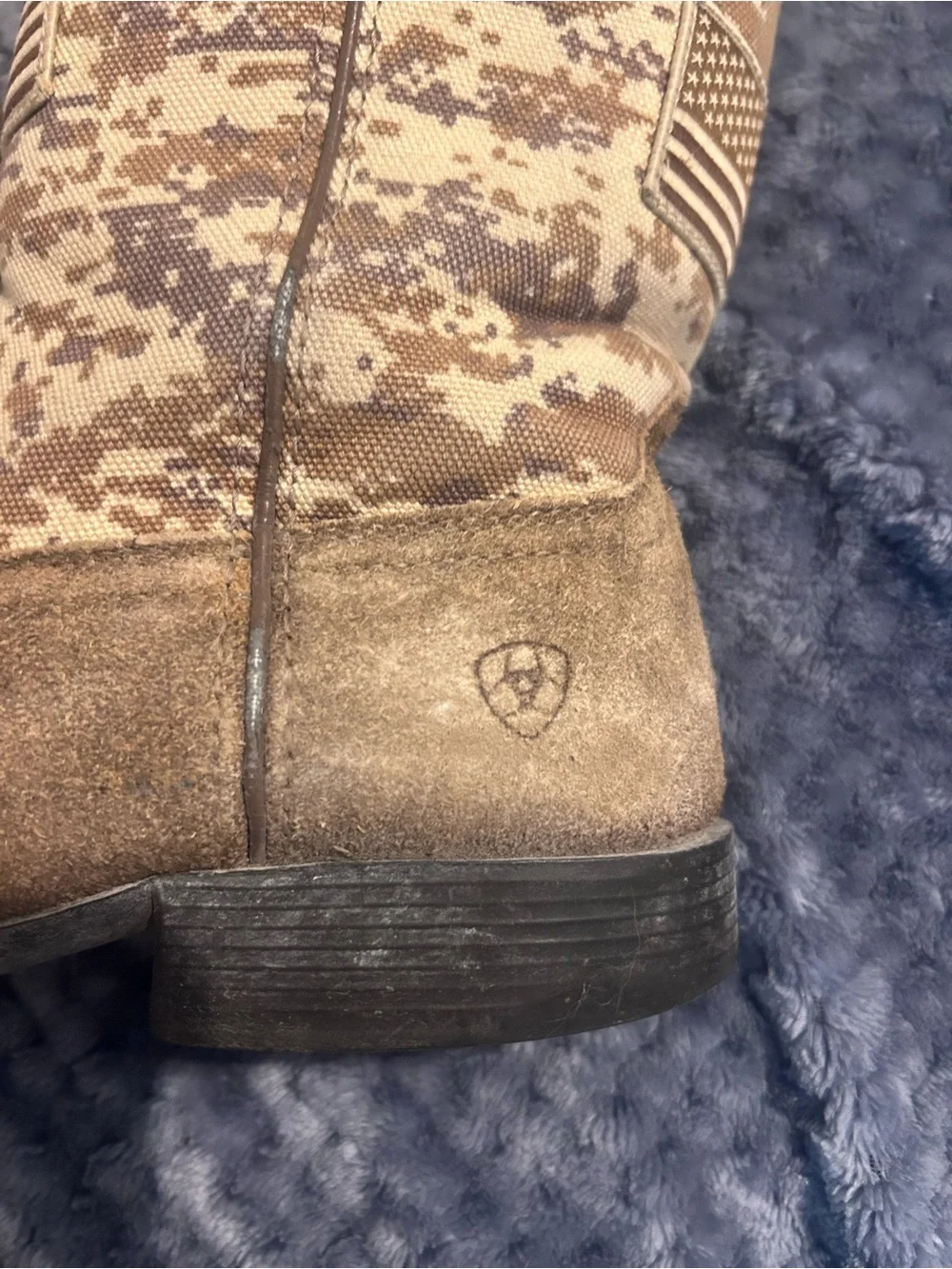 Good Condition Boys Sz5 Ariat Camo Print Patriotic Cowboy Boot American Flag